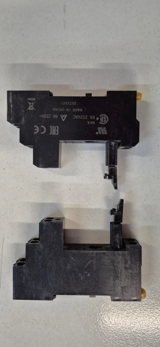 ZOCALO RELE G2R 2 S (P2RF08E)